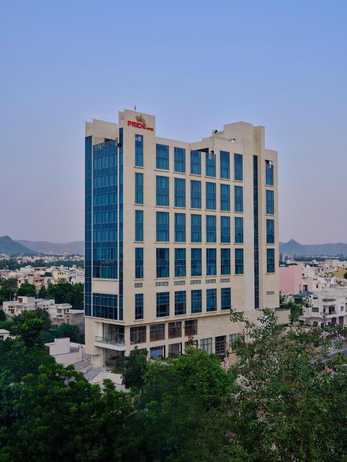 Pride Hotel Удайпур Экстерьер фото