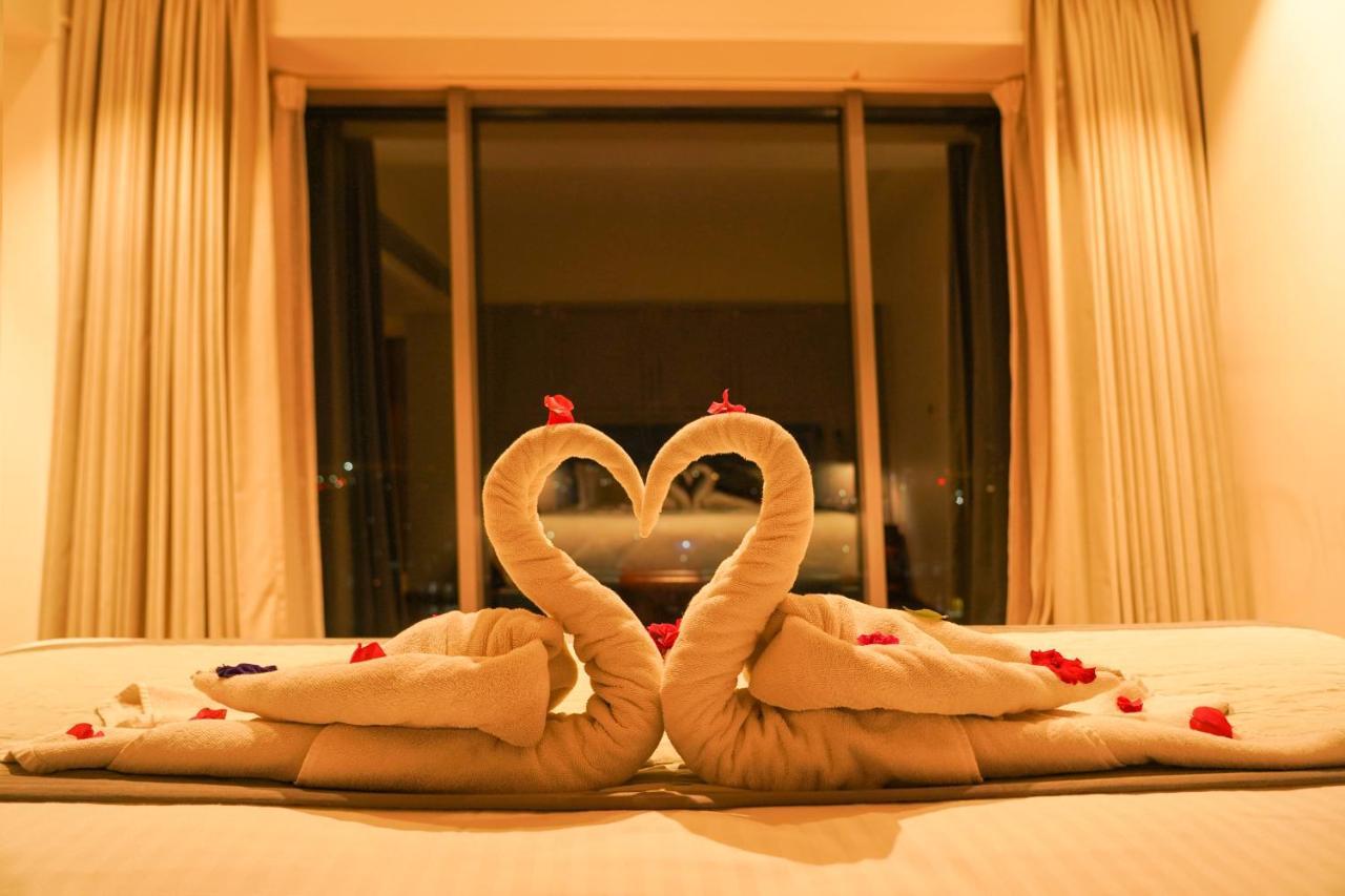 Pride Hotel Удайпур Экстерьер фото