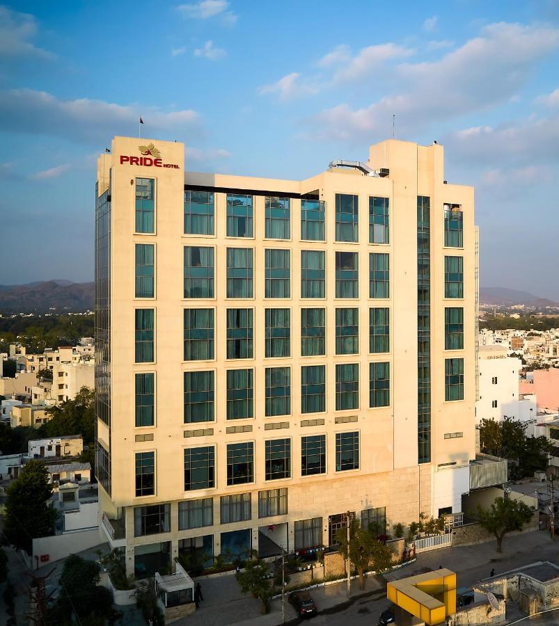 Pride Hotel Удайпур Экстерьер фото